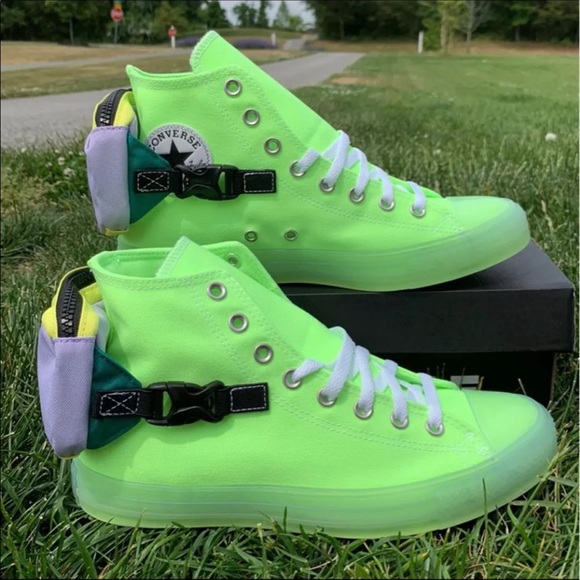 Converse CTAS HI Buckle Up Shoes in Neon Ghost Green New With Box Mens - Picture 7 of 12